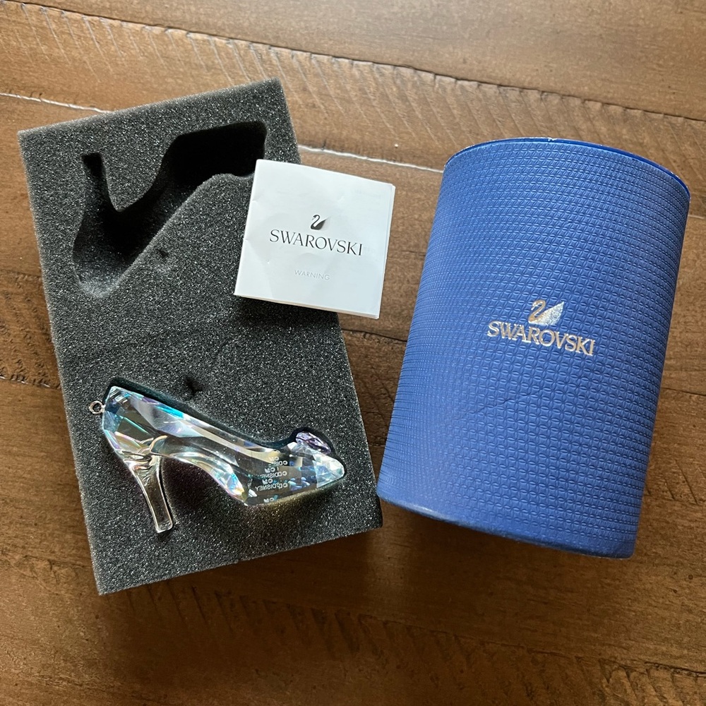 Swarovski Disney Cinderella's Slipper Ornament RARE/RETIRED